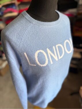 Light Blue 'London' Cashmere Crewneck Sweater